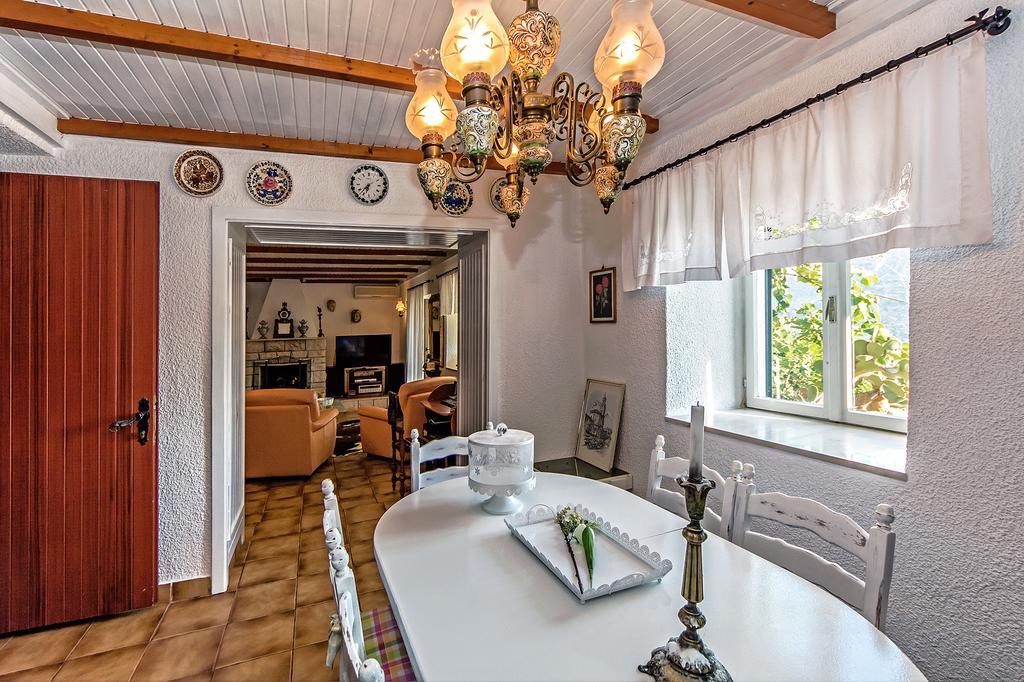 Villa Blanka Žrnovnica Pokoj fotografie
